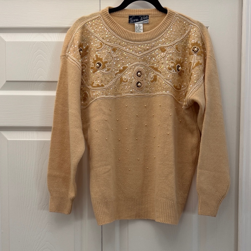Vintage Vanna White Elegant Women's Warm Yellow Sweater with Embellishments